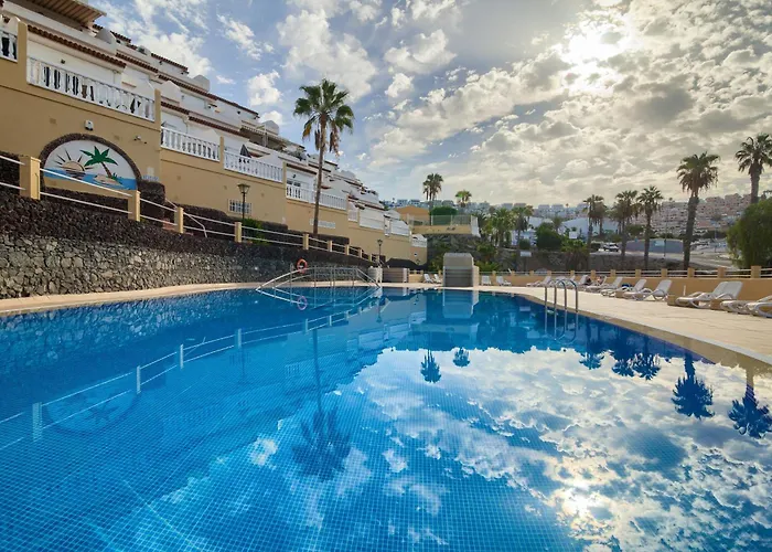 With Balcony - Sunny Holidays Tenerife Apartmán